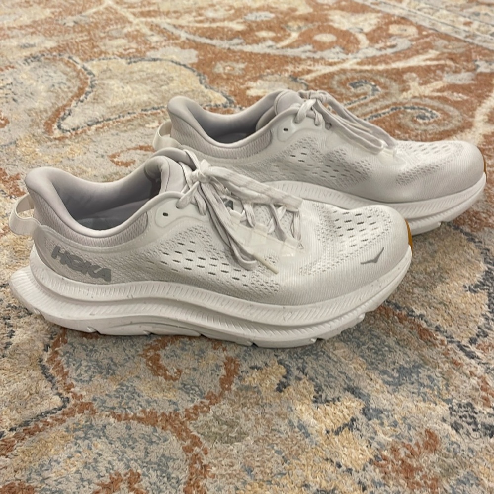 Women’s Hoka Kawana 2